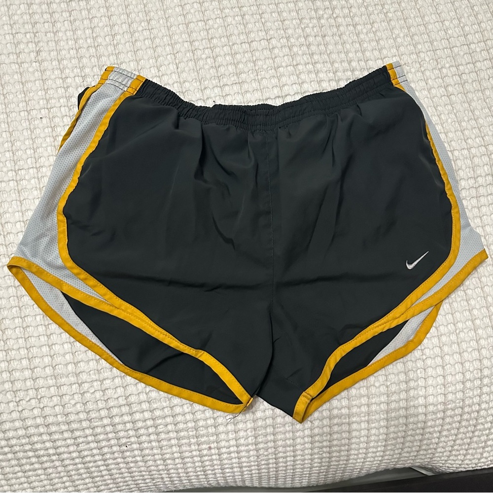 Nike Women's Black and Gray Shorts